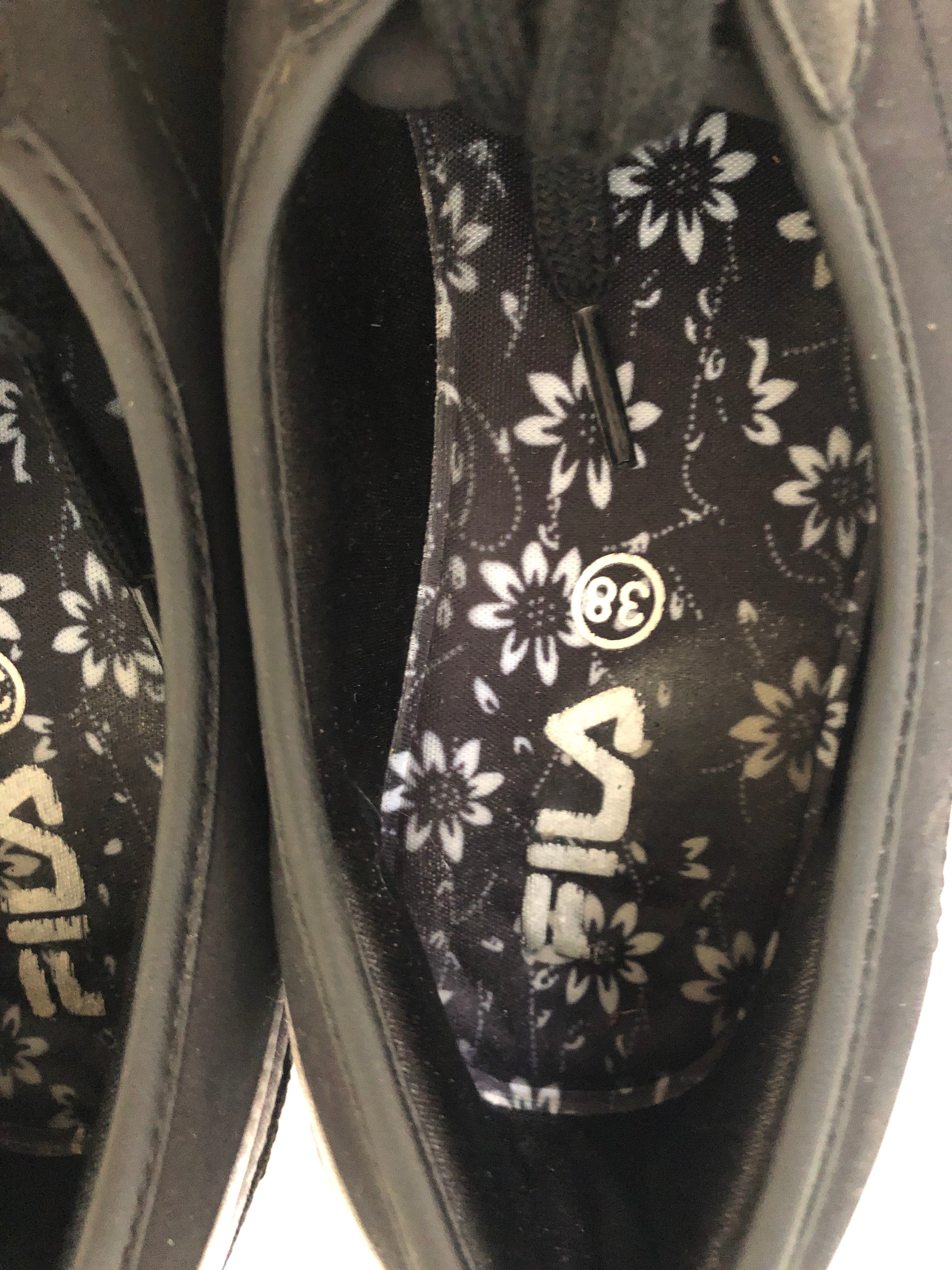 Fila Sko